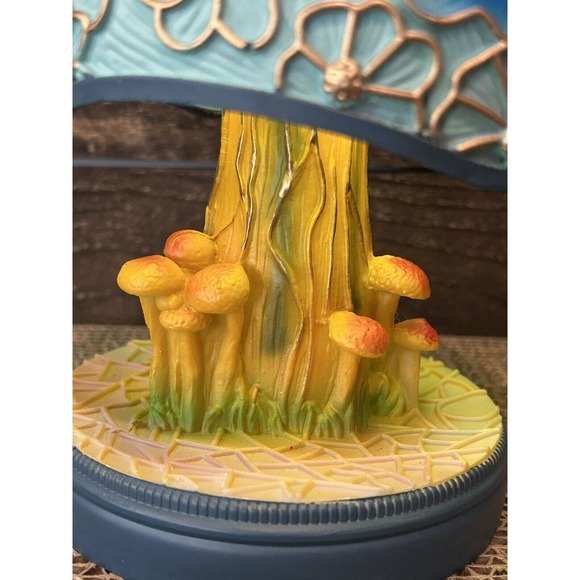 Multi-Colored Resin‎ Flower Mushroom Table Night Lamp Battery And USB Powered - Picture 4 of 6